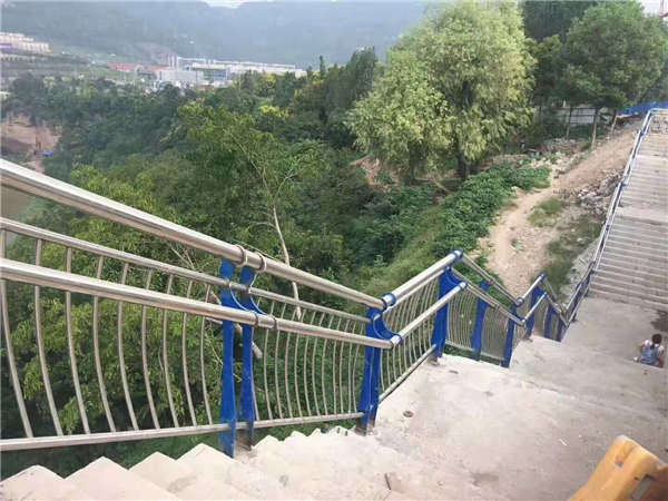 龙岩不锈钢桥梁栏杆